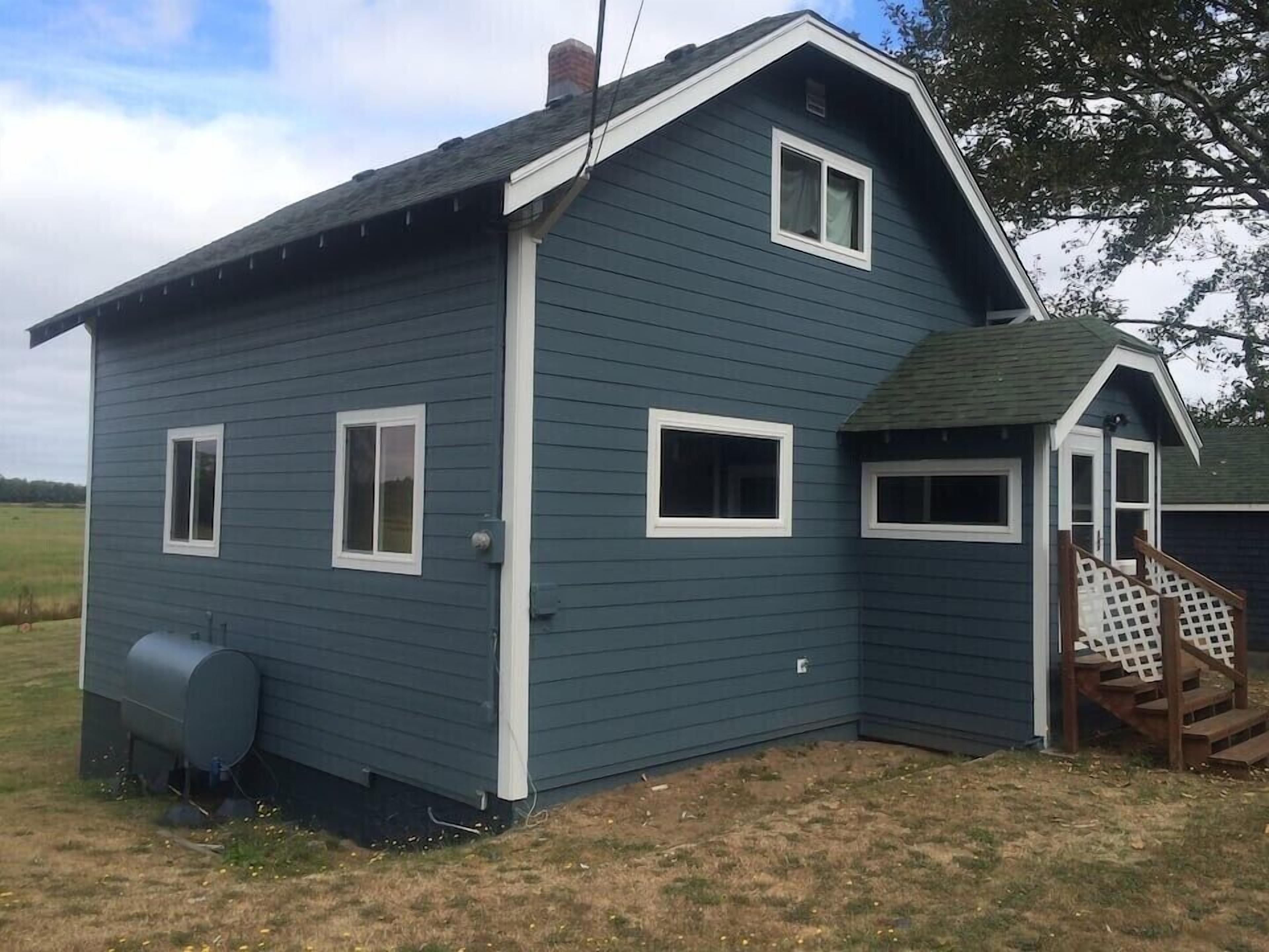 Cute Country Home in Astoria Oregon