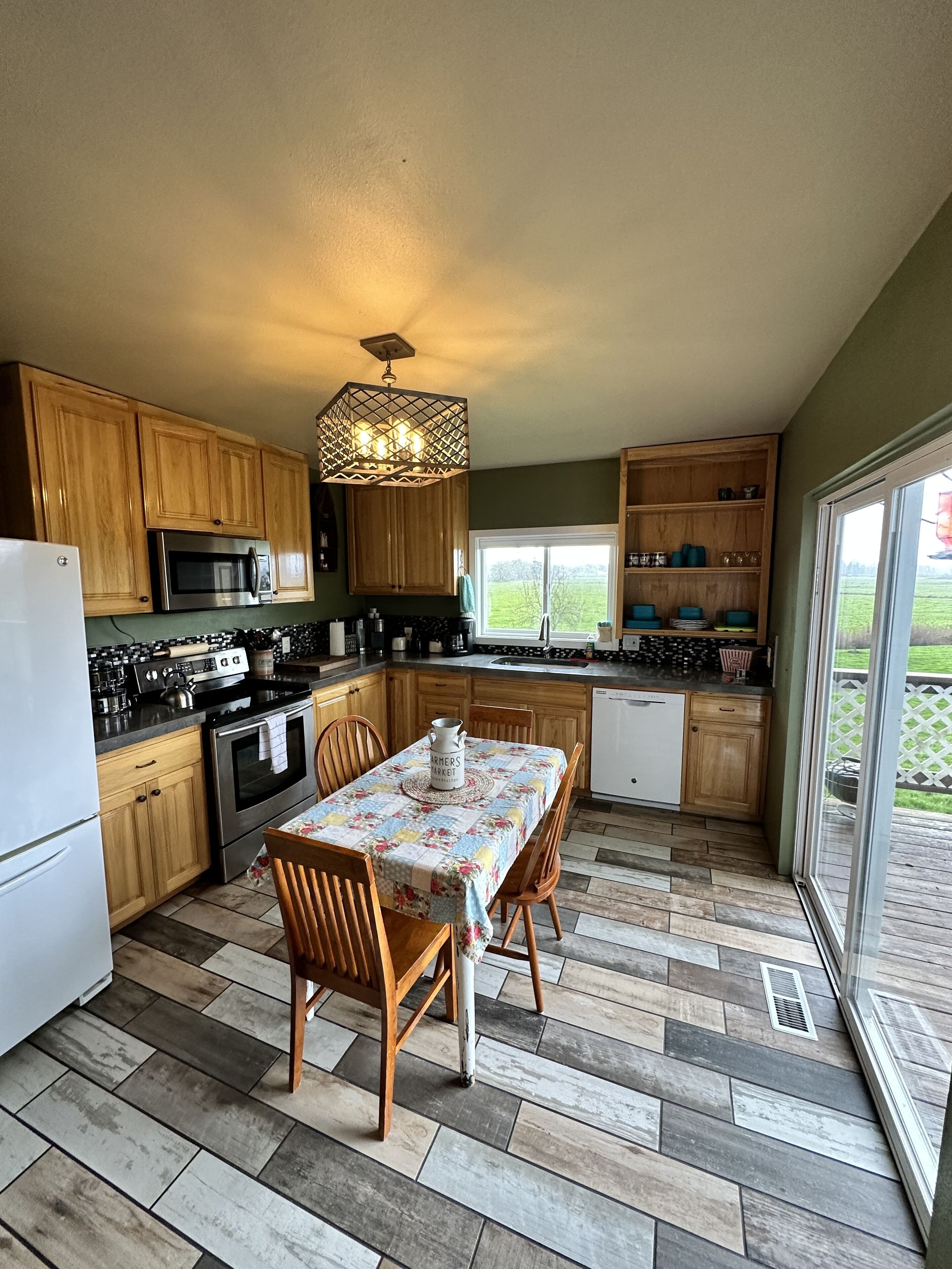 Cute Country Home in Astoria Oregon