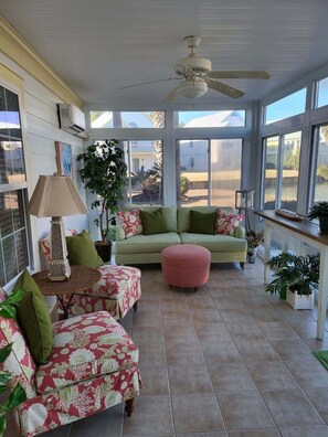 Smart TV, books, printers