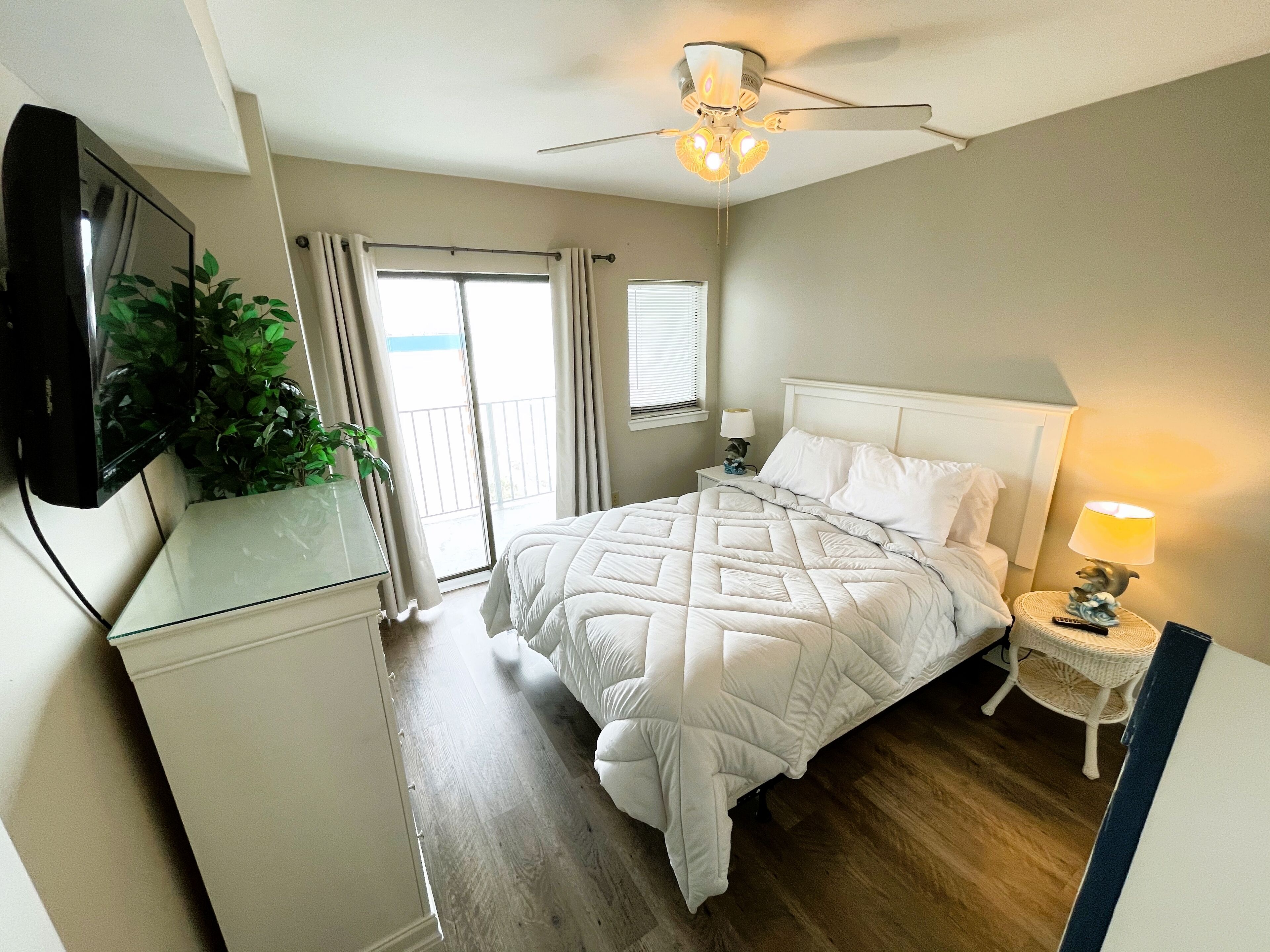 2 chambres, fer et planche à repasser, Wi-Fi gratuit, draps fournis