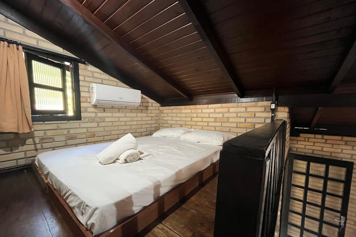 Muebles diferentes, cortinas blackout, cunas gratuitas y wifi gratis
