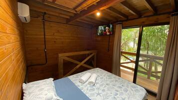Duplex romântico | Individualmente mobiliados, cortinas blackout, berços grátis