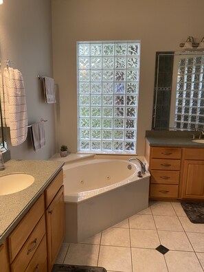 Dusche, Whirlpool