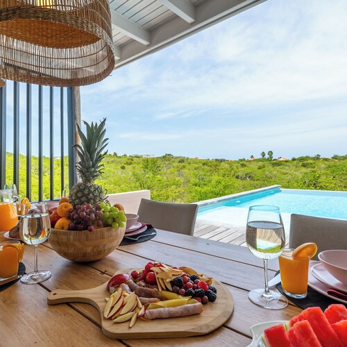 Villa Kas Sono - Cheerful 4-Bedroom Villa with private pool