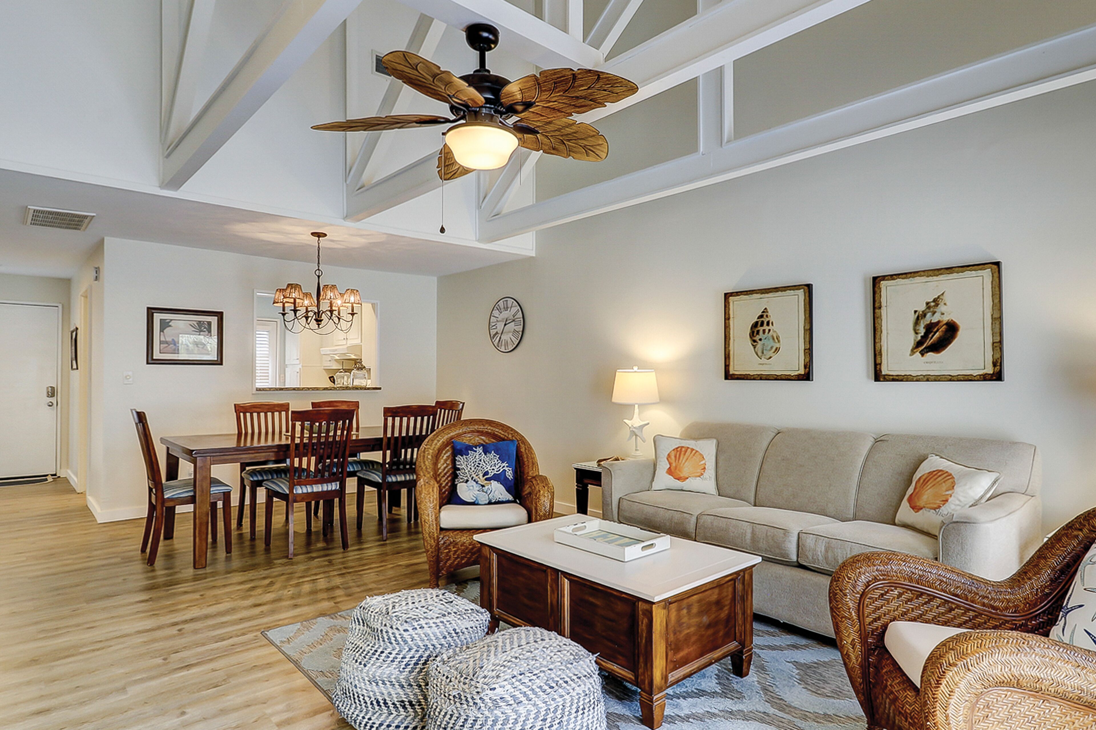 Queens Grant Condo in Palmetto Dunes | Fenced Patio, Grill | Near Beach