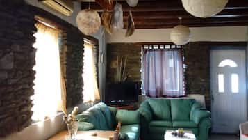 Televisión, chimenea