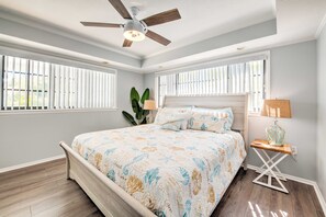 4 bedrooms, iron/ironing board, travel crib, free WiFi