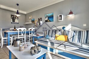 Dining - Duplex House E2, 2 bedrooms with terrace (Guilvinec)