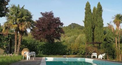 VACATION HOME IN THE COUNTRYSIDE WITH POOL IN BENEVENTO