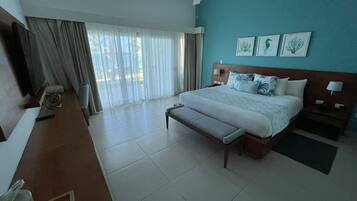 1 bedroom, in-room safe, desk, free WiFi