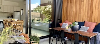 Ironbark Maldon, with outdoor spa and forest views