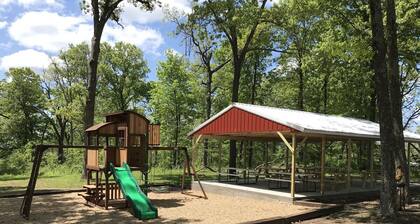 Fishing & golfing getaway-Cabin 14