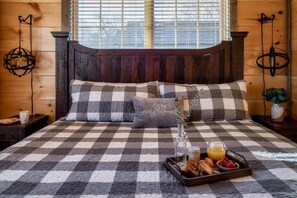 5 bedrooms, iron/ironing board, free WiFi, bed sheets - Dog Friendly New Cabin w/ Hot Tub, Game Room & 4-miles to Dollywood (Sevierville)