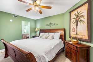 2 chambres, fer et planche Ă repasser, Wi-Fi gratuit, draps fournis