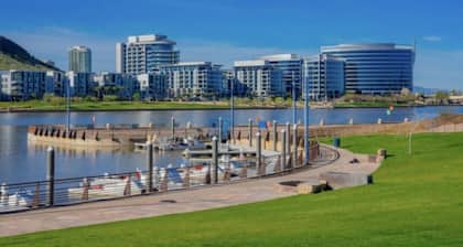 2 bed 2 bath near Tempe Marketplace with lots of bars, dining and entertainment!