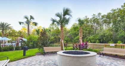 Spacious 2-bedroom suite at Vacation Village-minutes from Orlando's theme parks!