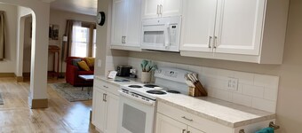 2-Bedroom Luxury Loft in the Heart of Downtown Munising