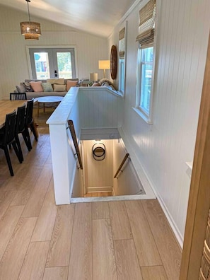 Interior - Two summer weeks still available! (Pawleys Island)