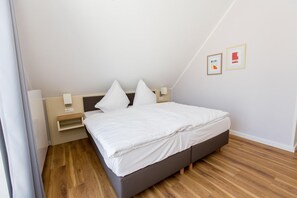 3 Schlafzimmer, Bügeleisen/Bügelbrett, WLAN, Bettwäsche