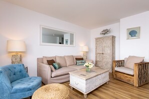 Fernseher, Stereoanlage