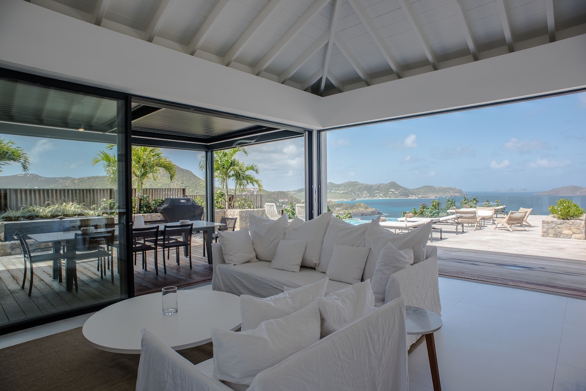 Luxury Interior Villa Rock
