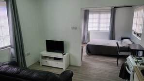 1 Schlafzimmer, Bügeleisen/Bügelbrett, kostenloses WLAN, Bettwäsche