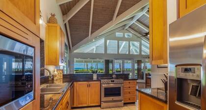 Makana Nui 3 Bedroom Home by RedAwning