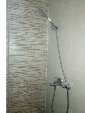 Dusche, Toilettenpapier