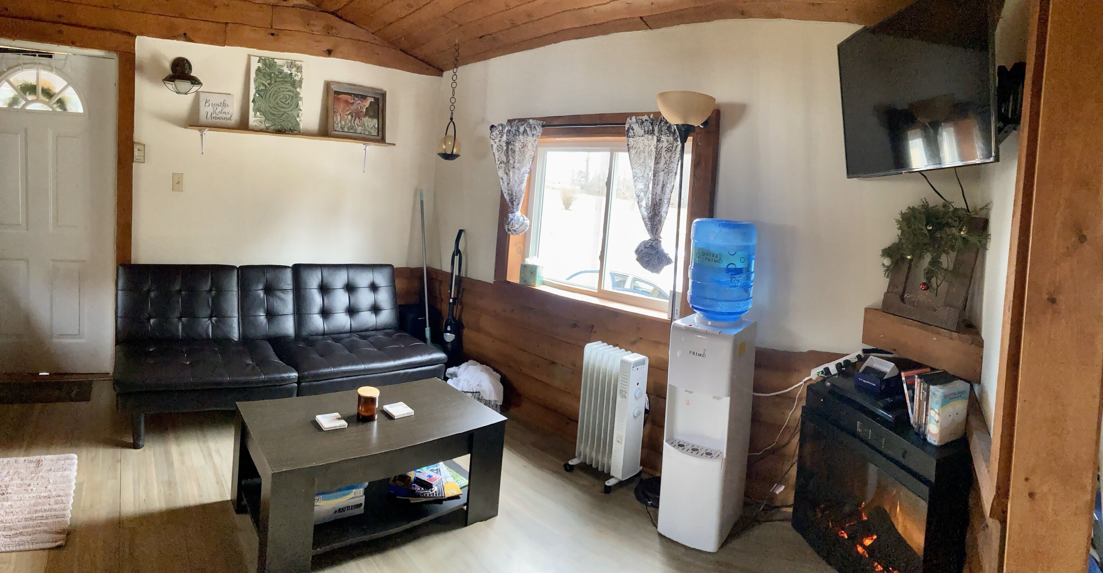 CozyCabin:A true tiny house mins from Cook’s Forest & Allegheny National Forest!