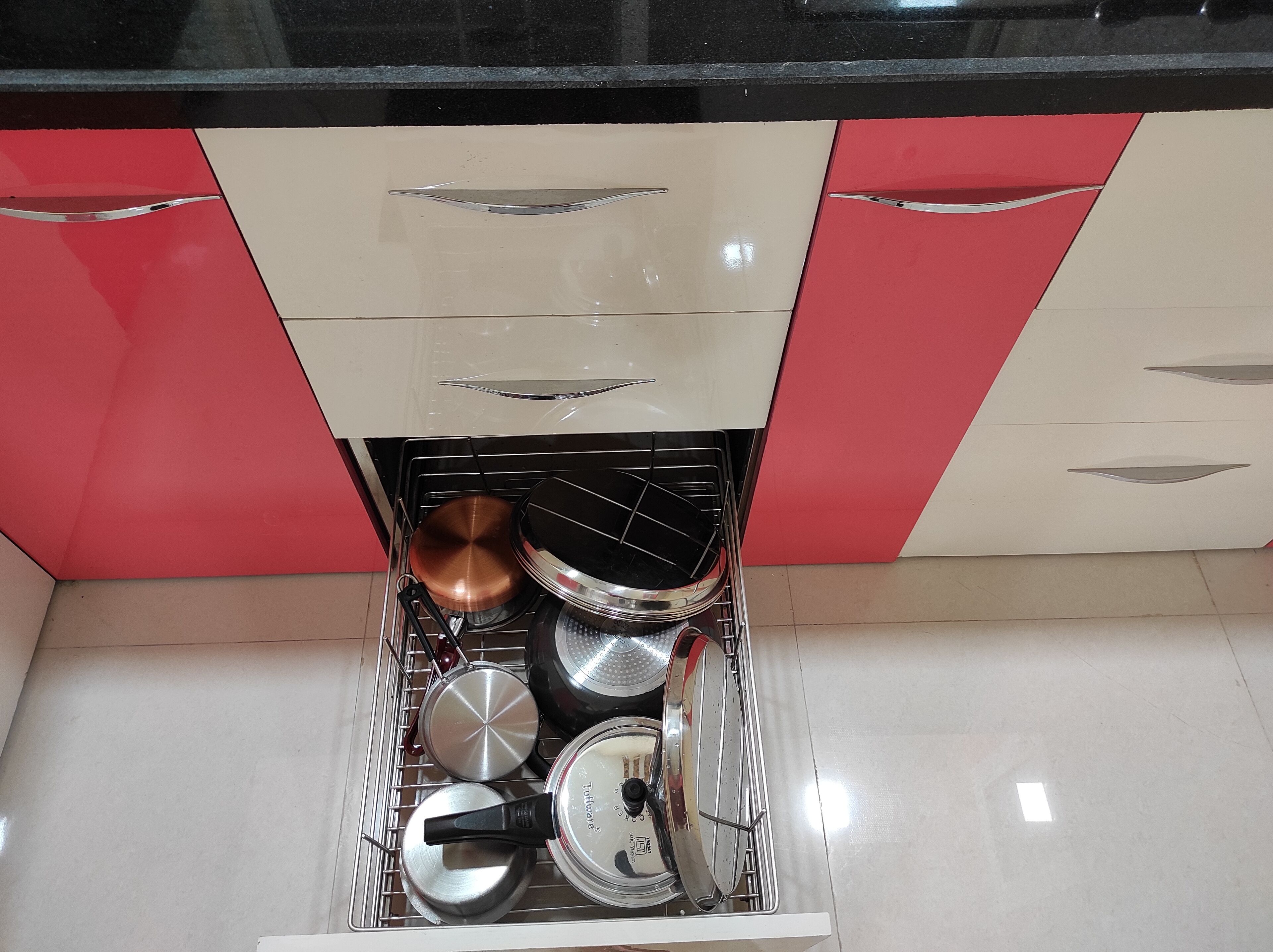 2BHK Service Apartment OM 204