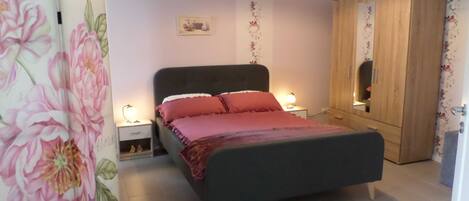 1 Schlafzimmer, WLAN, Bettwäsche