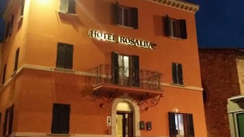 Facciata della struttura