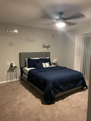 2 Schlafzimmer, Bügeleisen/Bügelbrett, kostenloses WLAN, Bettwäsche