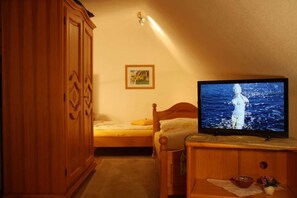 1 Schlafzimmer, Schreibtisch, WLAN