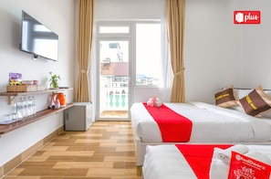 Premium bedding, down duvets, pillow-top beds, minibar