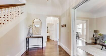 Welcome to our beautiful house with everything you need to enjoy the city!