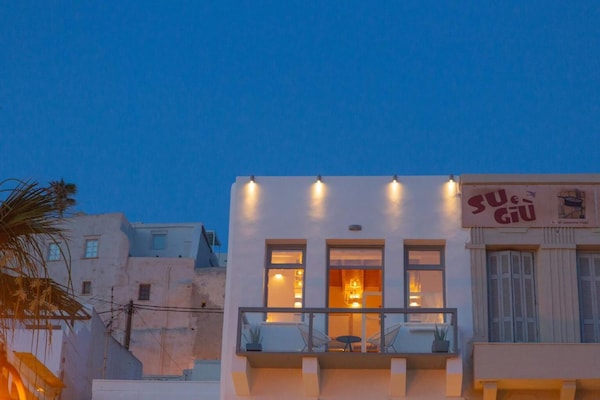 Naxos Riviera Suites - Naxos