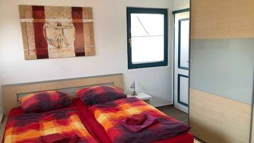 2 chambres, lit parapluie, Wi-Fi, draps fournis