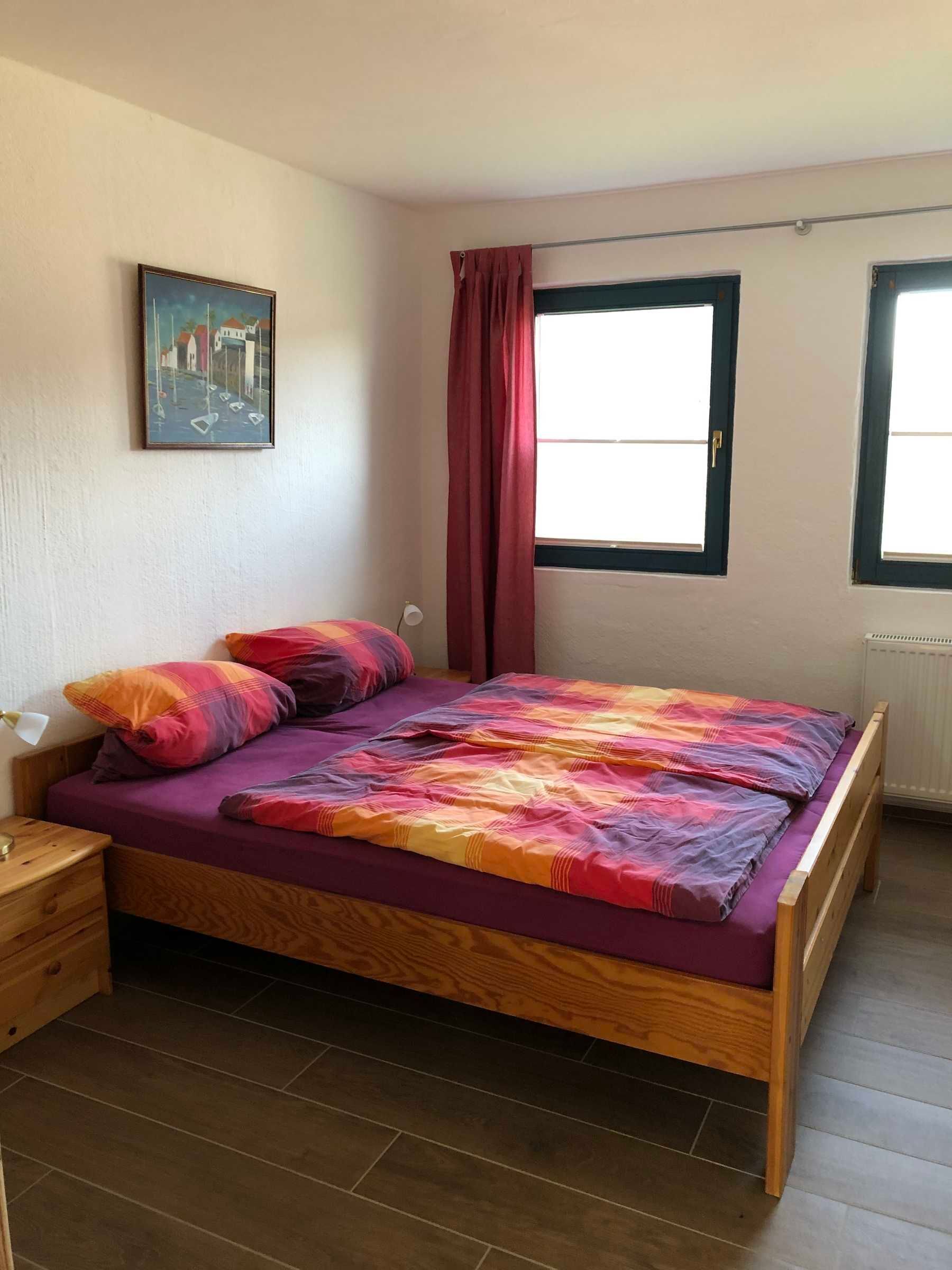2 Schlafzimmer, Reisekinderbett, WLAN, Bettwäsche