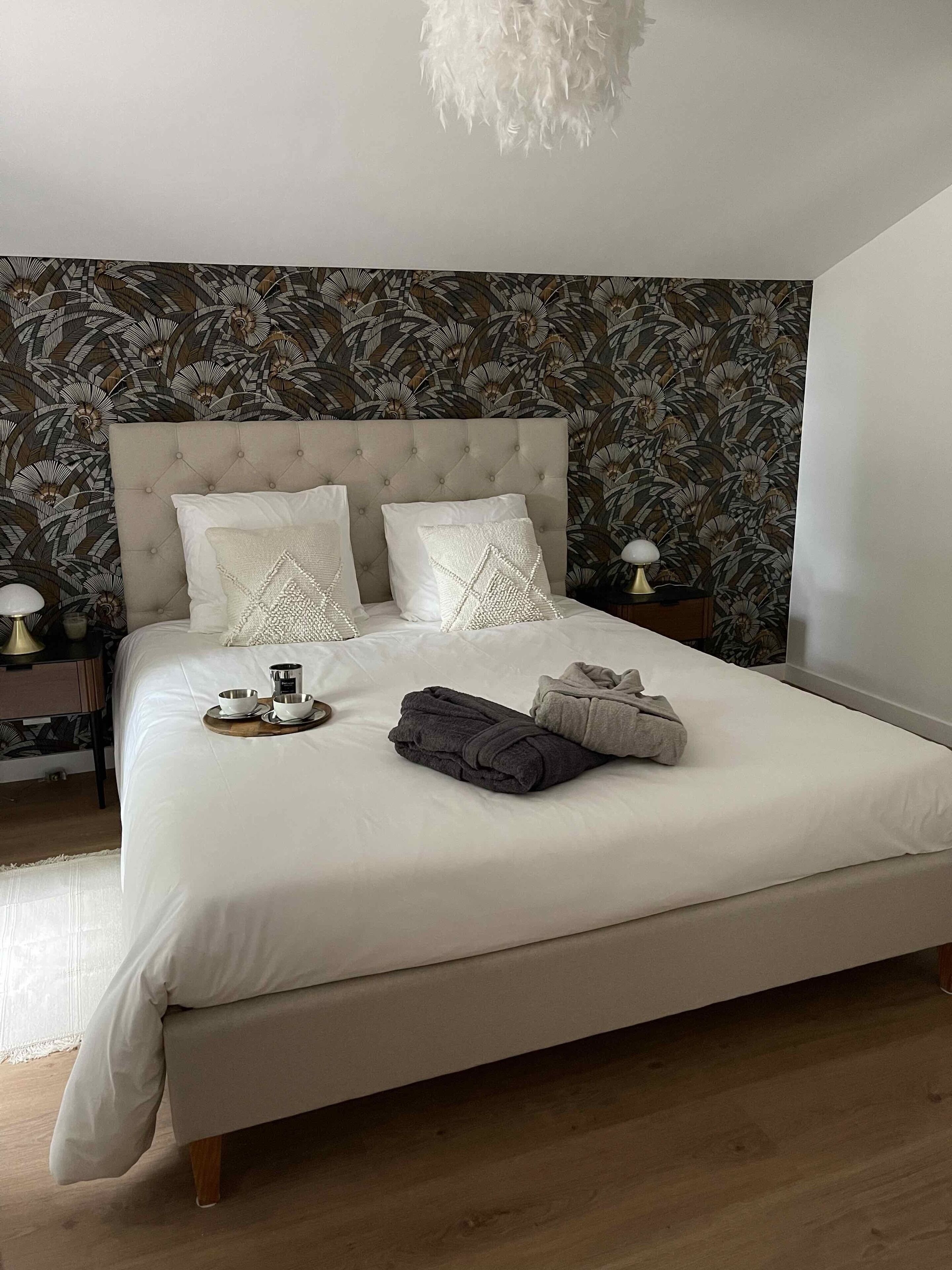 The Canvas Castle - The Grove + SWIMMING POOL