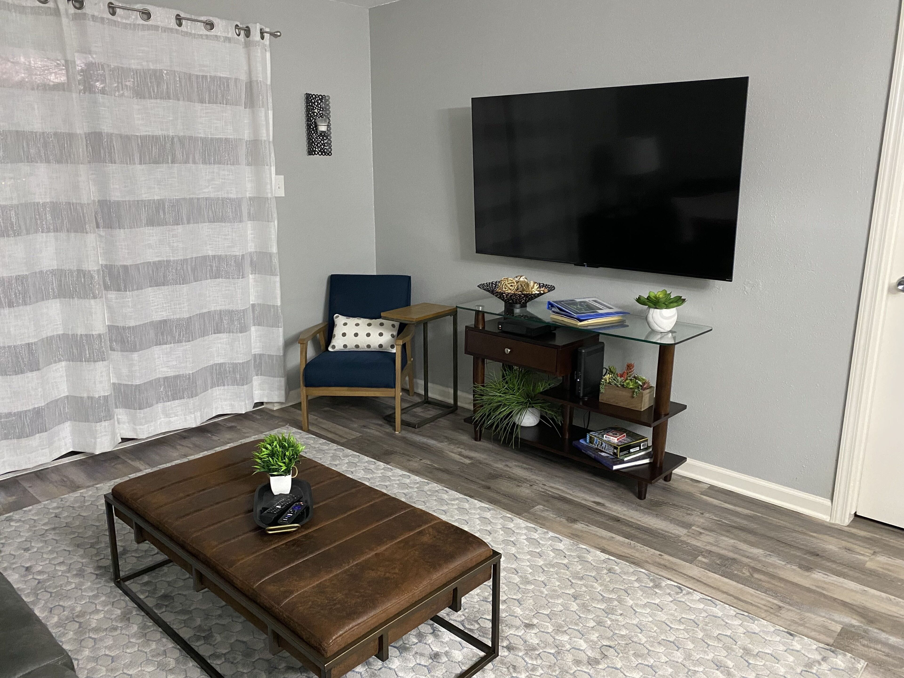 Ground Floor w/ Golf Course View & Pool