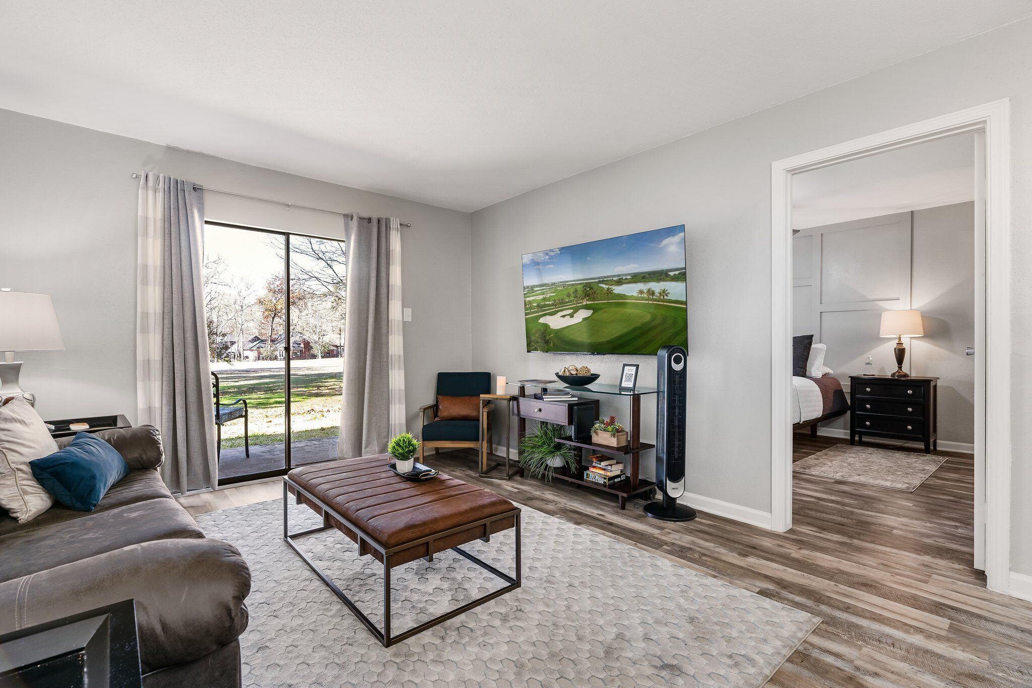 Ground Floor, Cozy & Sits on First Fairway, Pool