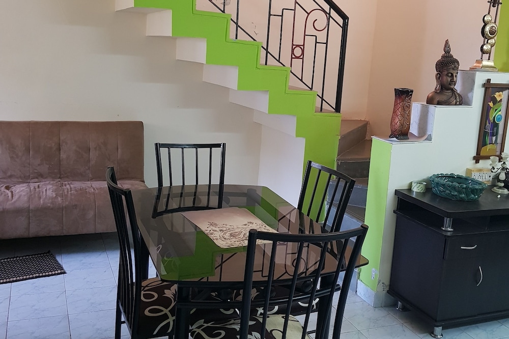 Cozy bungalow amidst the nature - 10 min from Bhaje Cave
