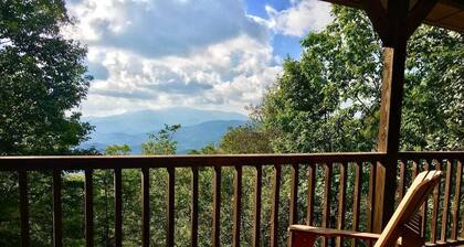 O'Connors Retreat - Blowing Rock, Hot tub Secluded acreage, fabulous views