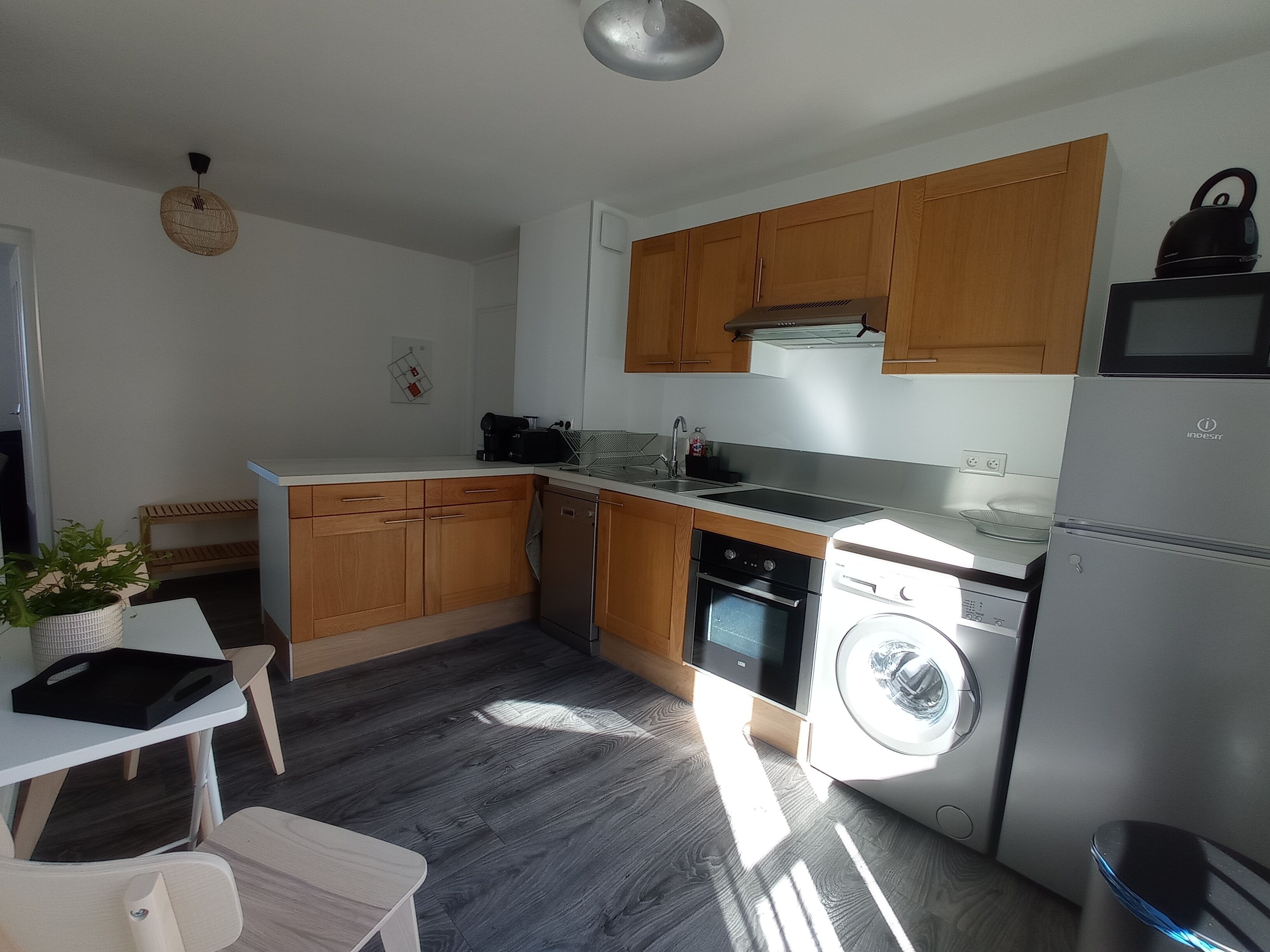 Spacious apartment with exceptional Lake Geneva view