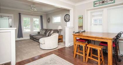 Downtown Fargo Gem: Full Home for Large Groups