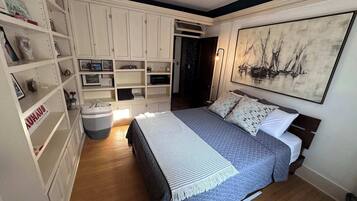 2 makuuhuonetta, silitysrauta/-lauta, Wi-Fi, vuodevaatteet