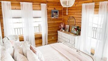 5 habitaciones, escritorio, tabla de planchar con plancha y wifi gratis