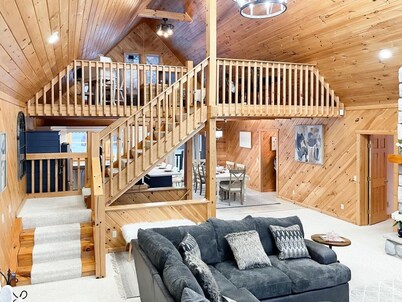 The Lakefront Lodge near CHQ Institution