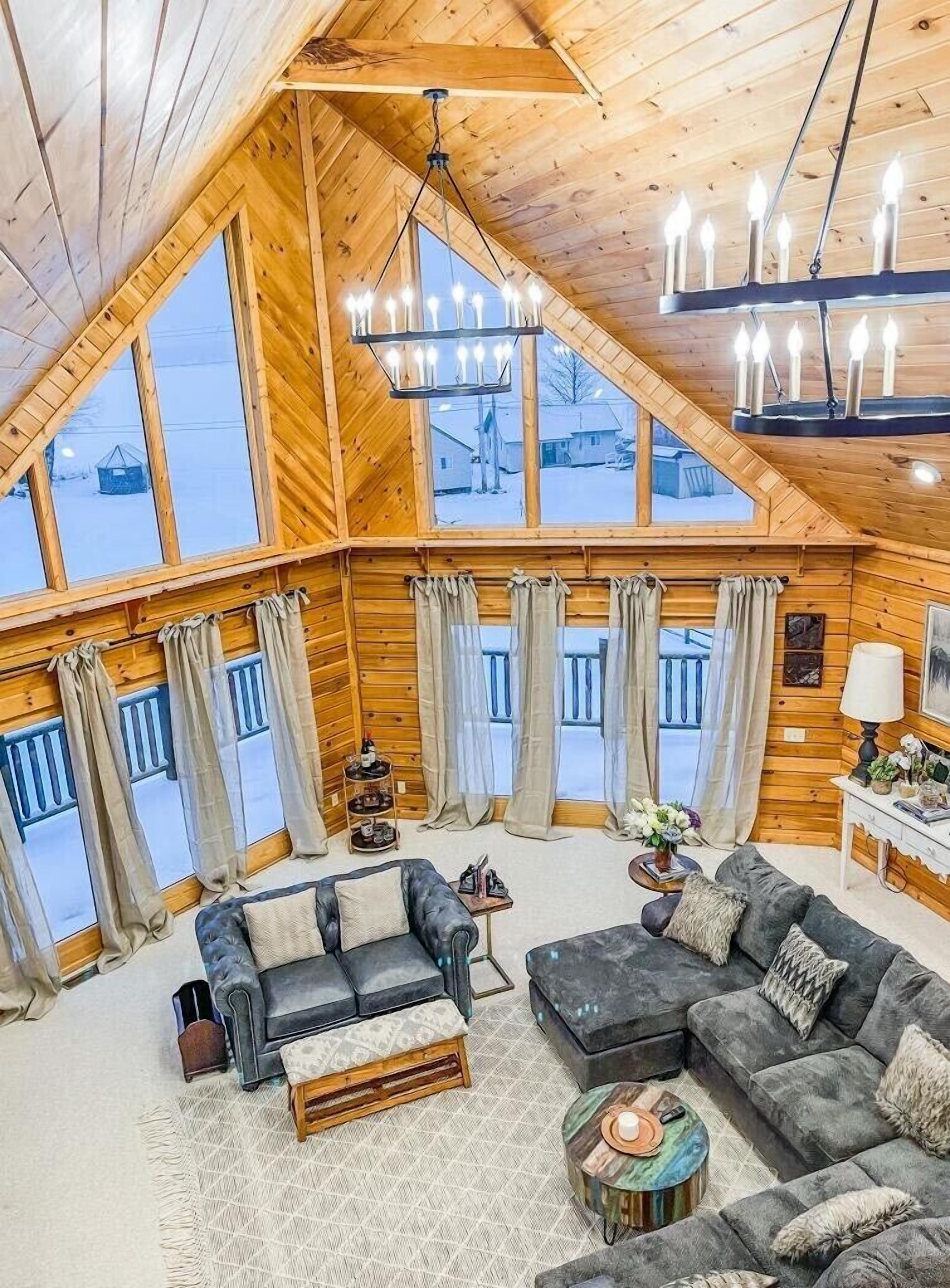 Smart TV, fireplace, printers